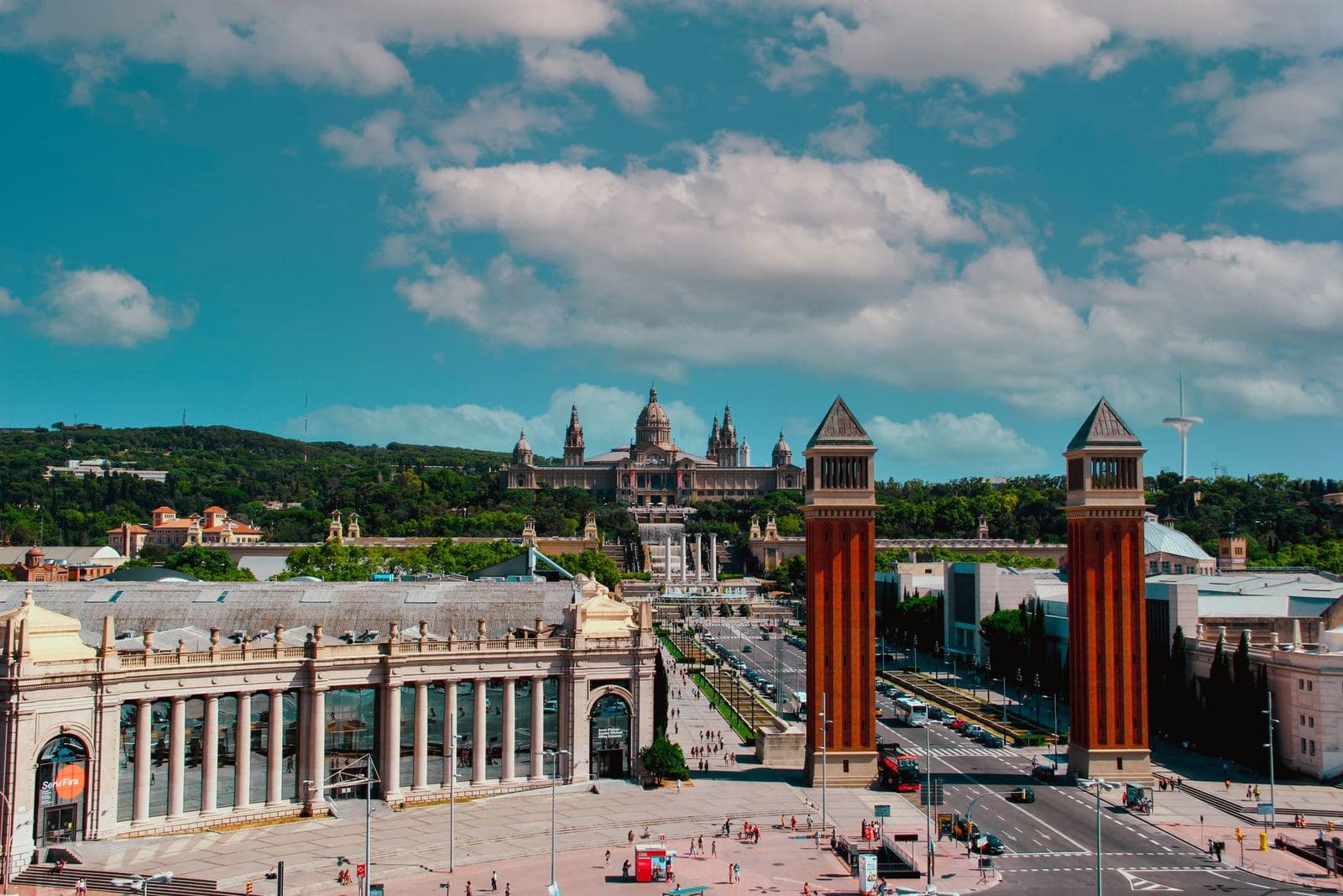 Plaça d'Espanya and its Venetian towers from above, a stop on the route