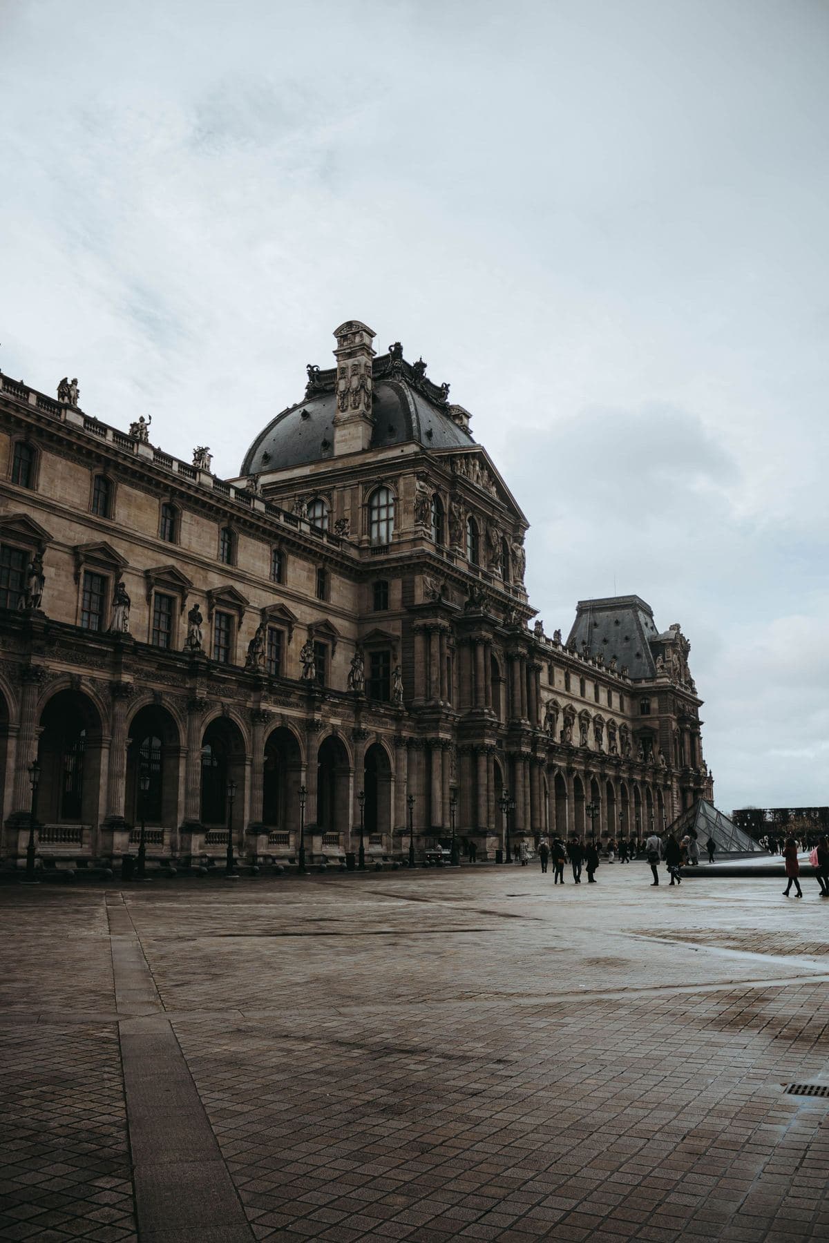 Louvre palace wing on an overcast day