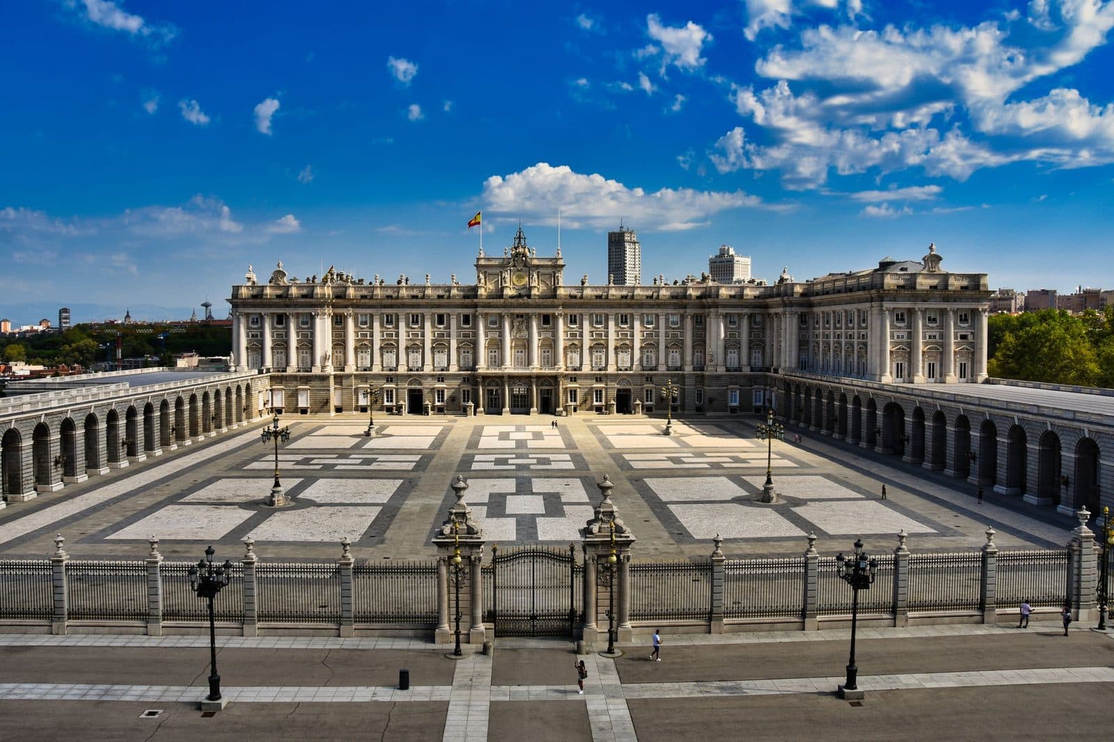 Royal Palace of Madrid and its Plaza de la Armería from above