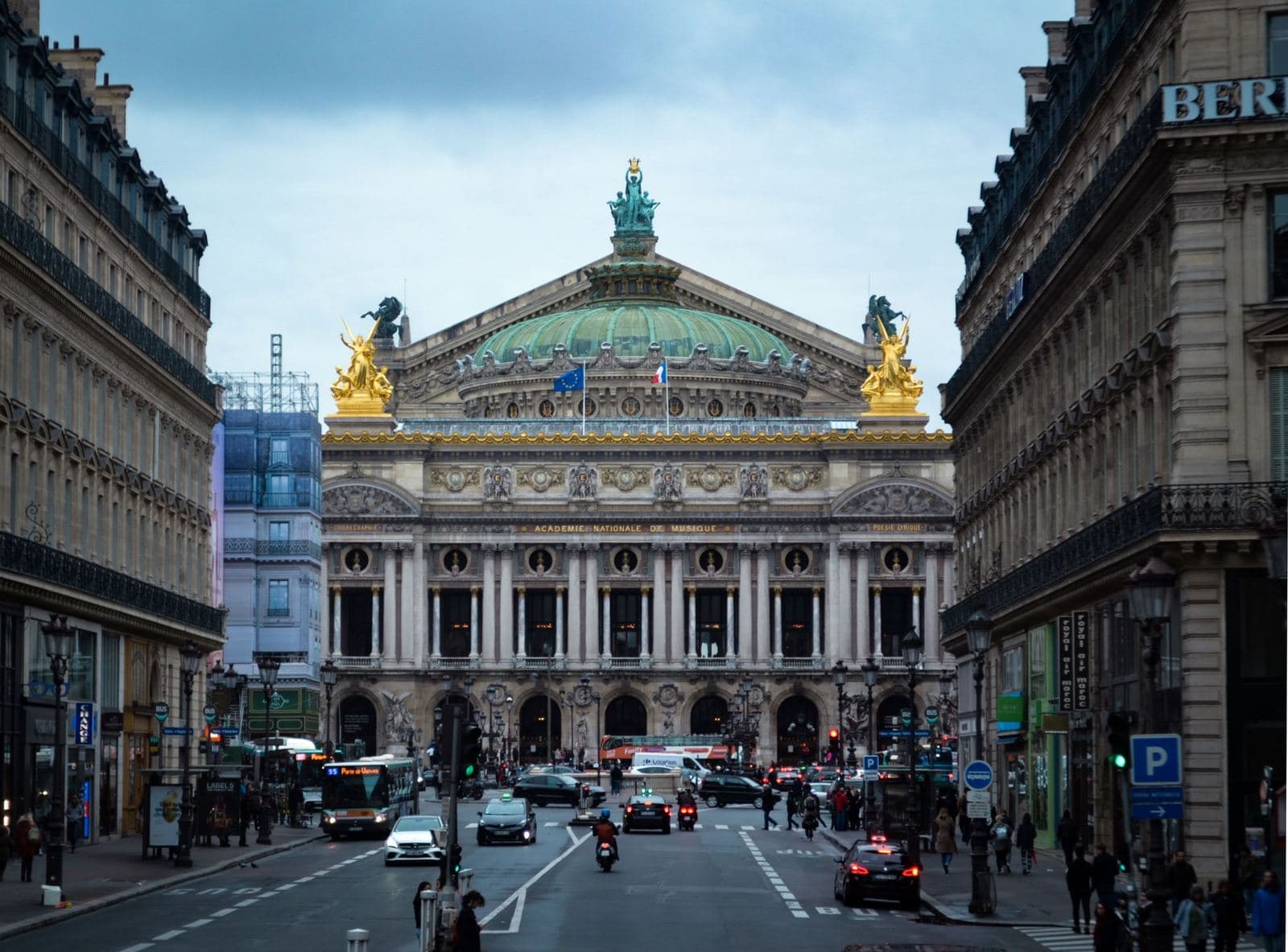 Opéra Garnier am Ende der Avenue de l'Opéra, Paris