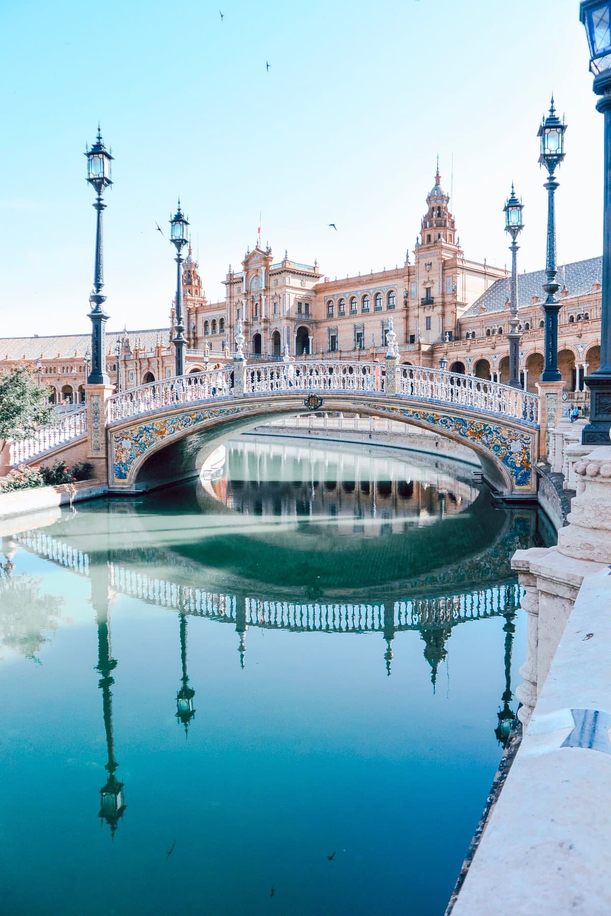 A tiled bridge over the canal at Plaza de España